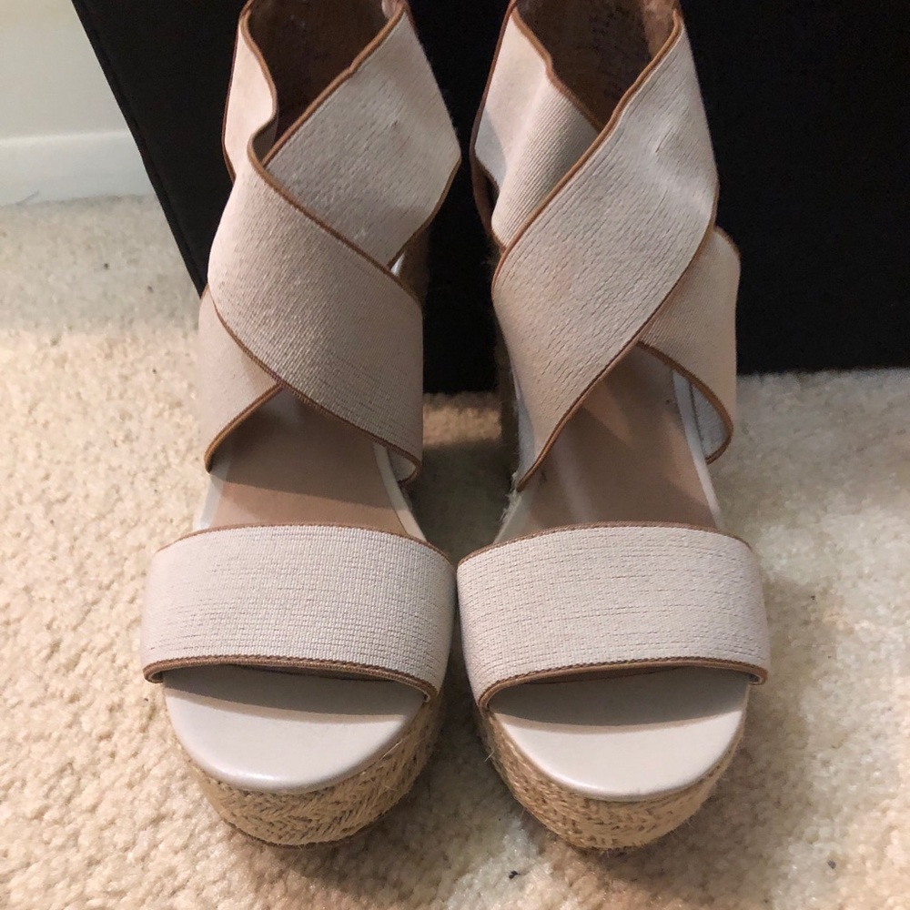 Candie’s Tan/Beige Wedges